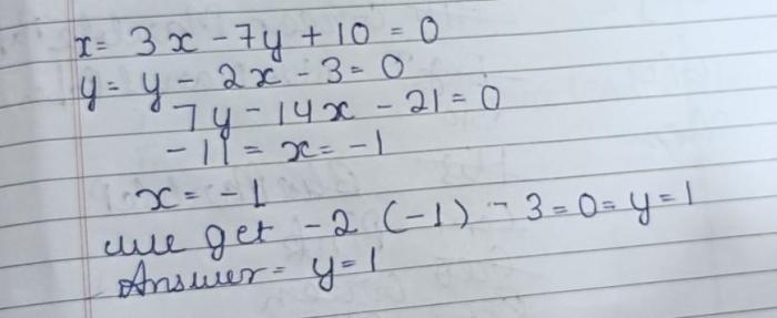 Which expression is equivalent to 0.5y+10.5+6.5y-0.5-0.5y